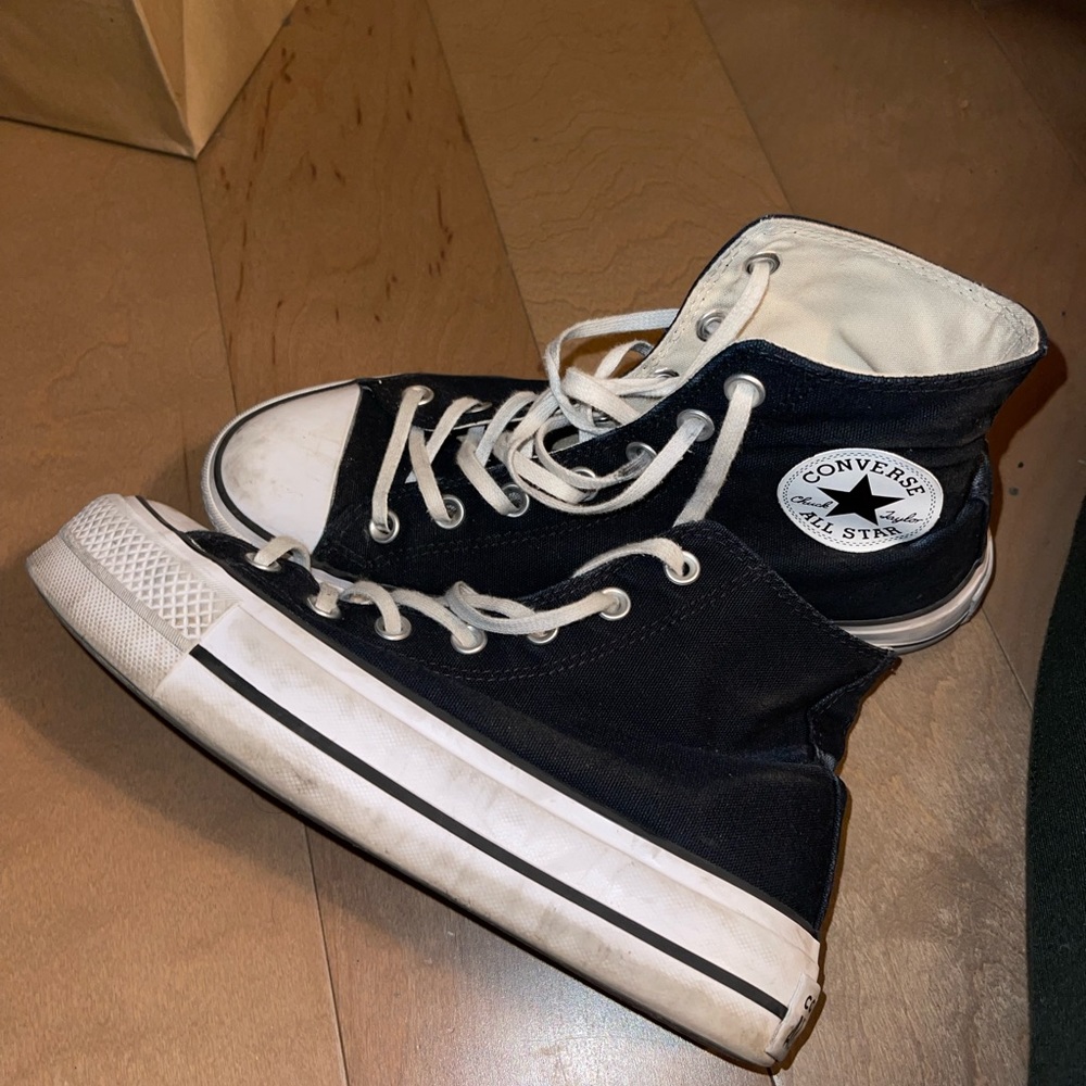 Platform converse